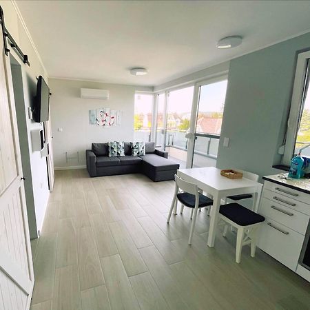 Lakeside Family & Studio Apartments 케츨리 외부 사진
